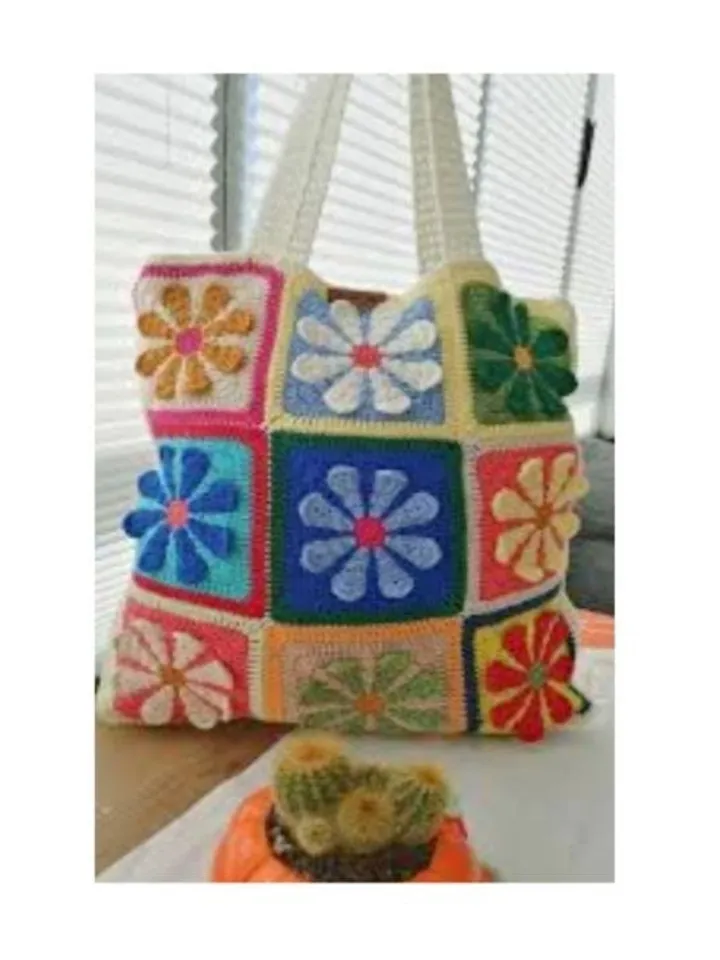 Crochet bag , granny square bag , crochet daisy bag , tote crochet pattern, flower crochet bag
