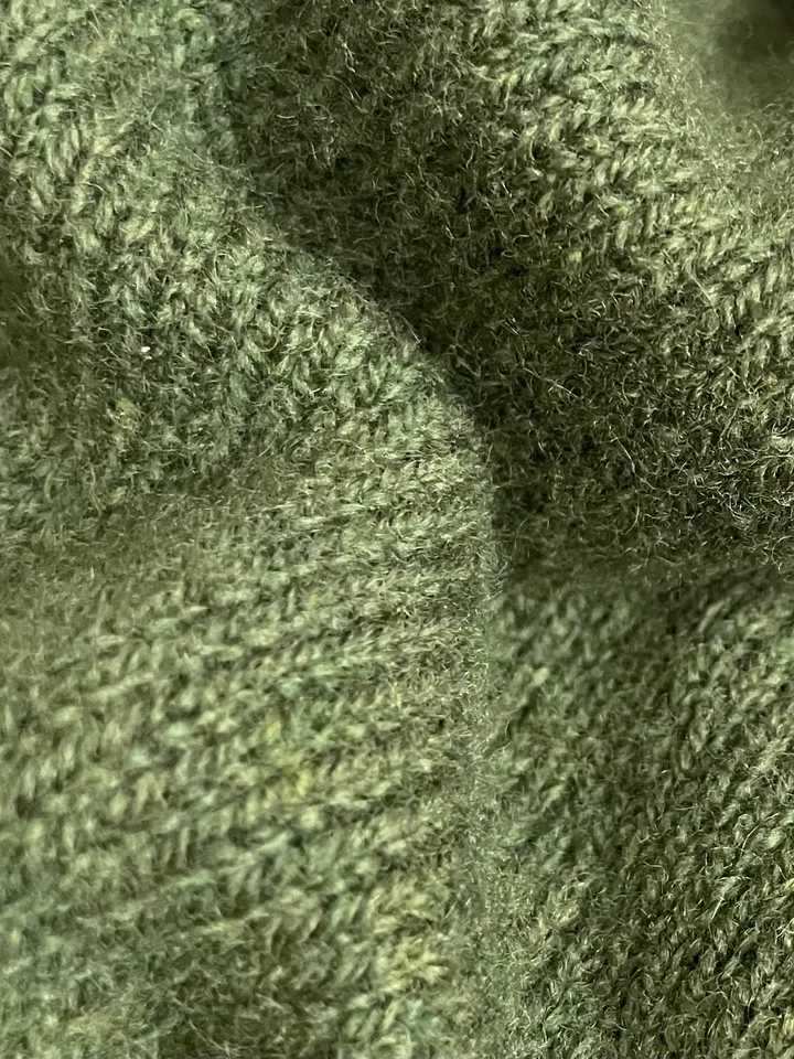 Green merino sweater for women