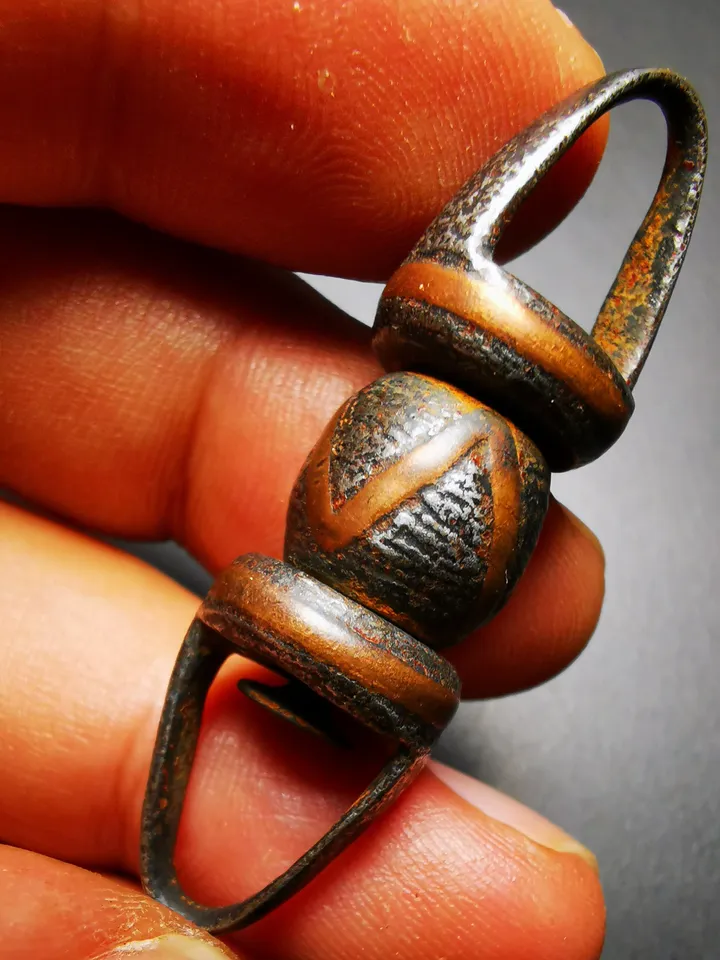Gandhanra Handmade Mala Hanging Ring,Keychain Ring,Prayer Beads Accessories,Made of Cold Iron and Brass