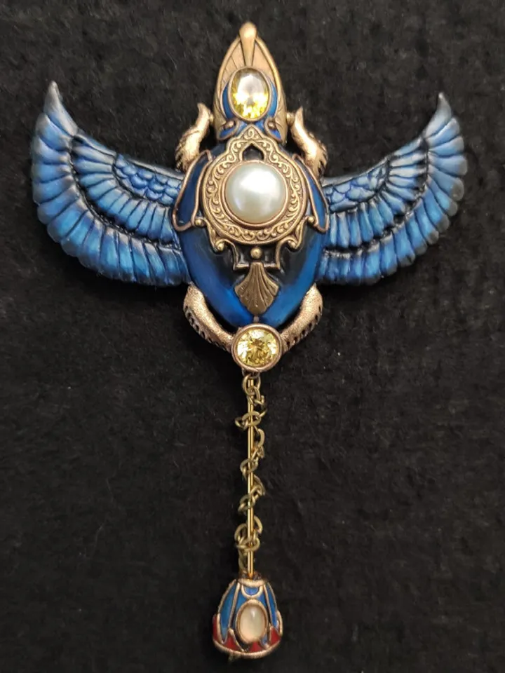 Scarab brooch,Insect brooch,Dung beetle brooch,Beetle brooch, Beetle jewelry