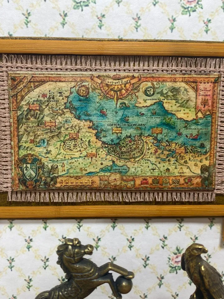 TUTORIAL.Video and Photo Tutorial.DIGITAL DOWNLOAD FOR PRINT. A set of vintage maps in 1:12 scale.
