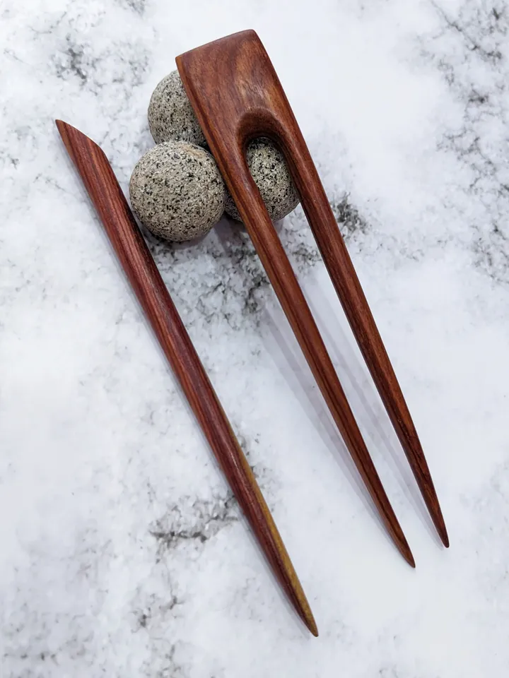 Classic set of wooden hairpin and hair stick made of valuable pao rose wood. Handmade carved hairpins.