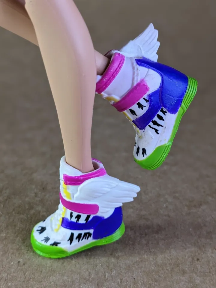 White wings snickers for 11 inch female dolls (MH g1, g2 or EAH)