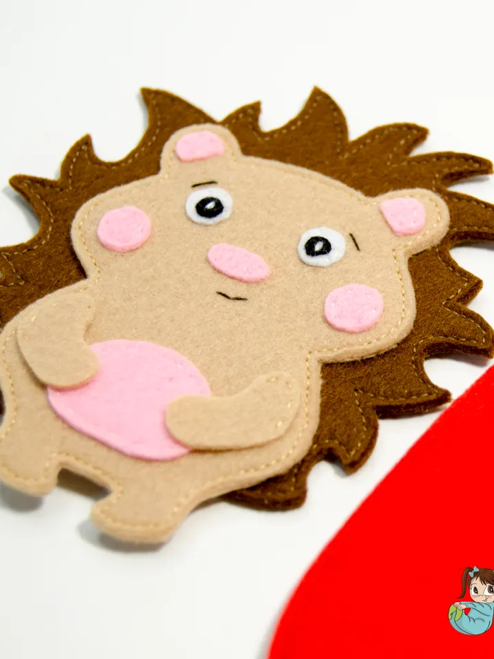 Hedgehog in the Apple house, PDF Pattern and Tutorial, SVG file