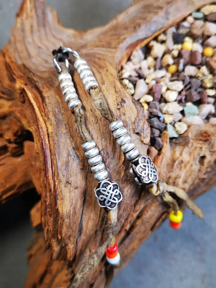 Gandhanra 5mm Silver Tibetan Buddhist Prayer Bead Counters for 6-15mm Mala,Lucky Knot Pendant