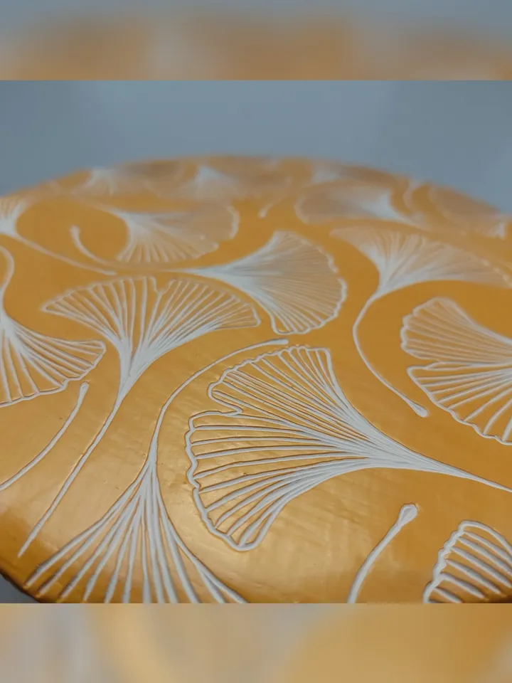 Ginkgo leaves. Paint carving. Diameter is 21.5 cm