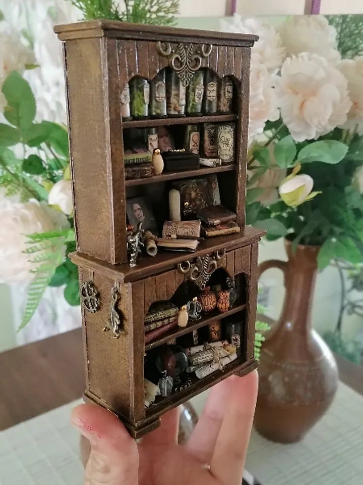 Cupboard from the Potions room. Based on the book Harry Potter.