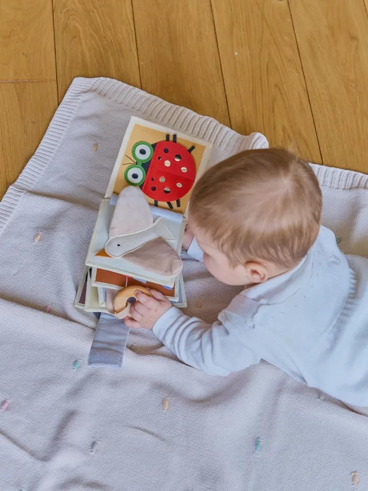 Travel Busy Book for 1 Year Old Baby | Montessori Quiet Book for Toddlers |Sensory Toys for Babies | baptism Baby Gift | Kinderkrama