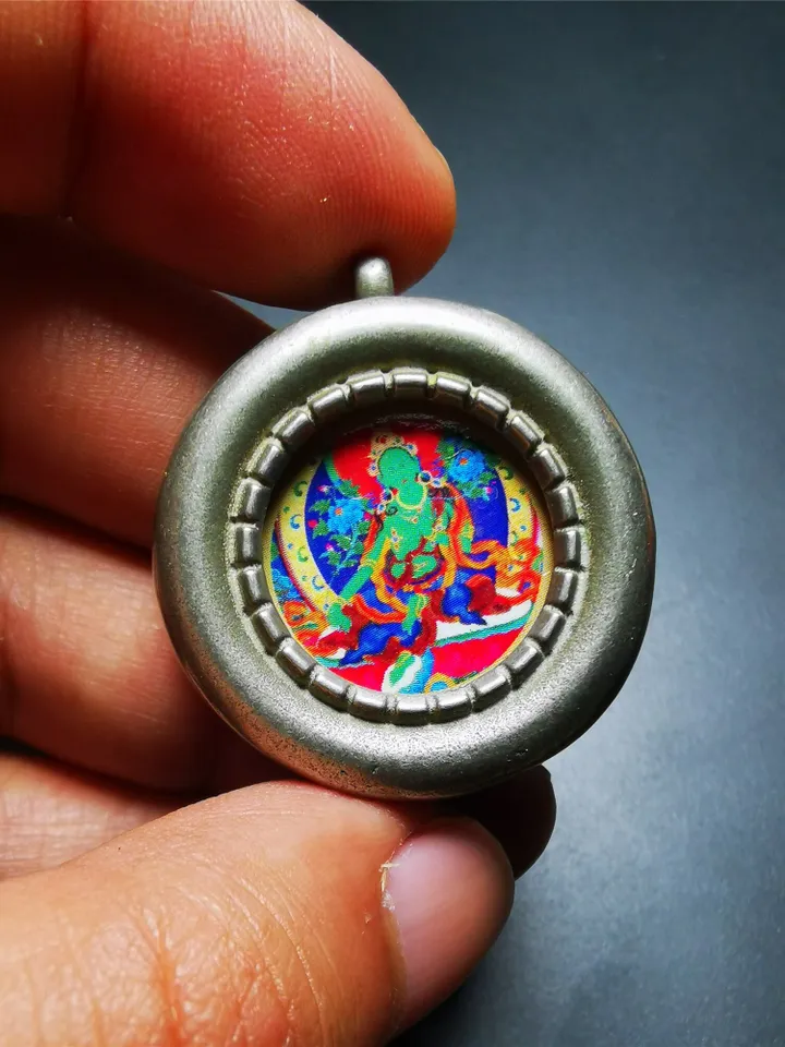 Gandhanra Vintage Green Tara Gau Ghau Shrine,Round Tibetan Buddhist Altar Amulet Pendant,Made of White Copper
