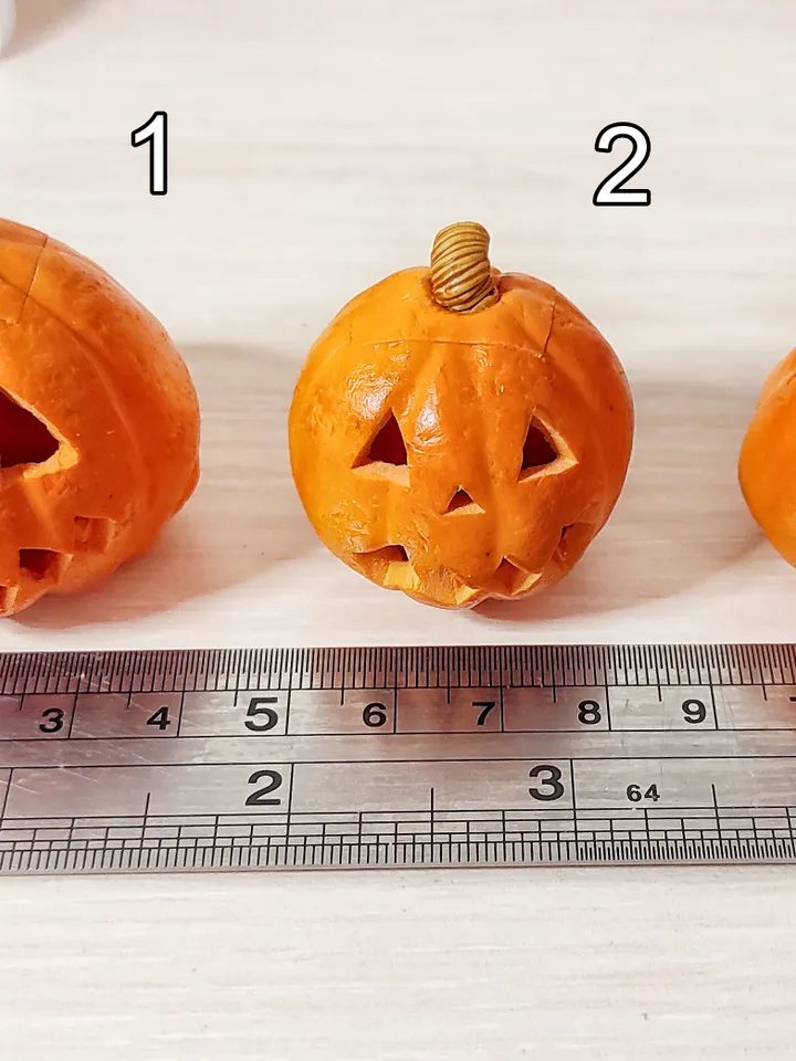 Miniature lantern, pumpkins for dolls, house decor, Halloween pumpkin, gift ideas, pumpkins for dollhouse, miniature