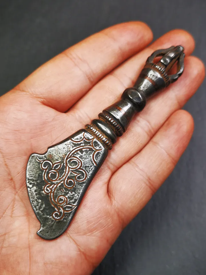 Gandhanra Tibetan Amulet,Kartika(knife of the dakinis), Trantic Buddhism Dharma Ritual, Altar Tools,Made of Cold Iron,3.9"
