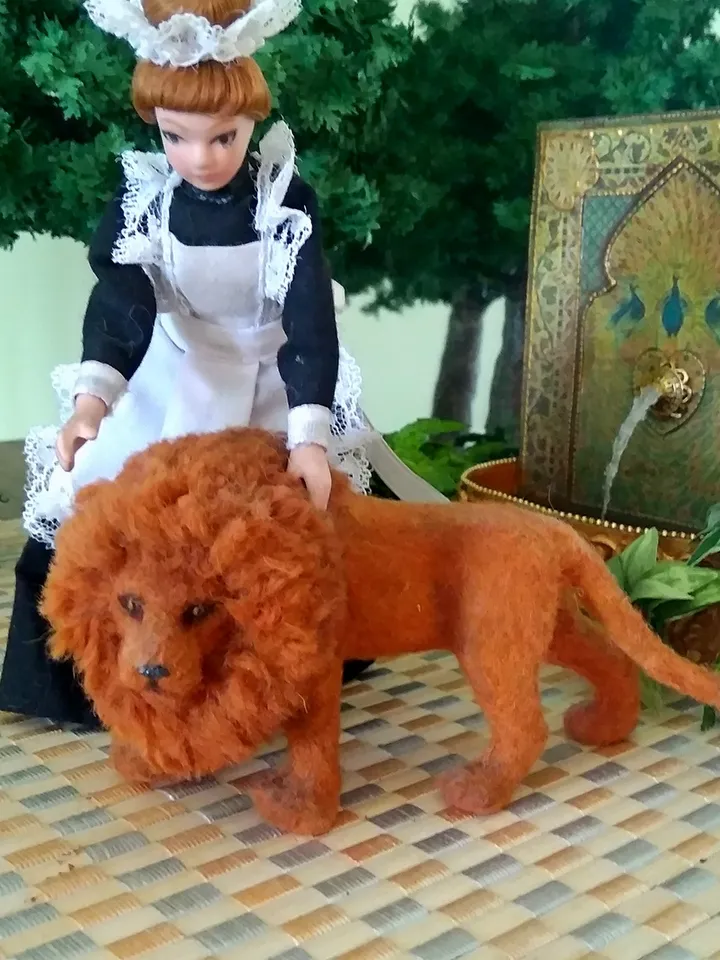 Puppet lion. Miniature. Dollhouse miniature. Handmade.1:12.lion. King of beasts. Puppet miniature.
