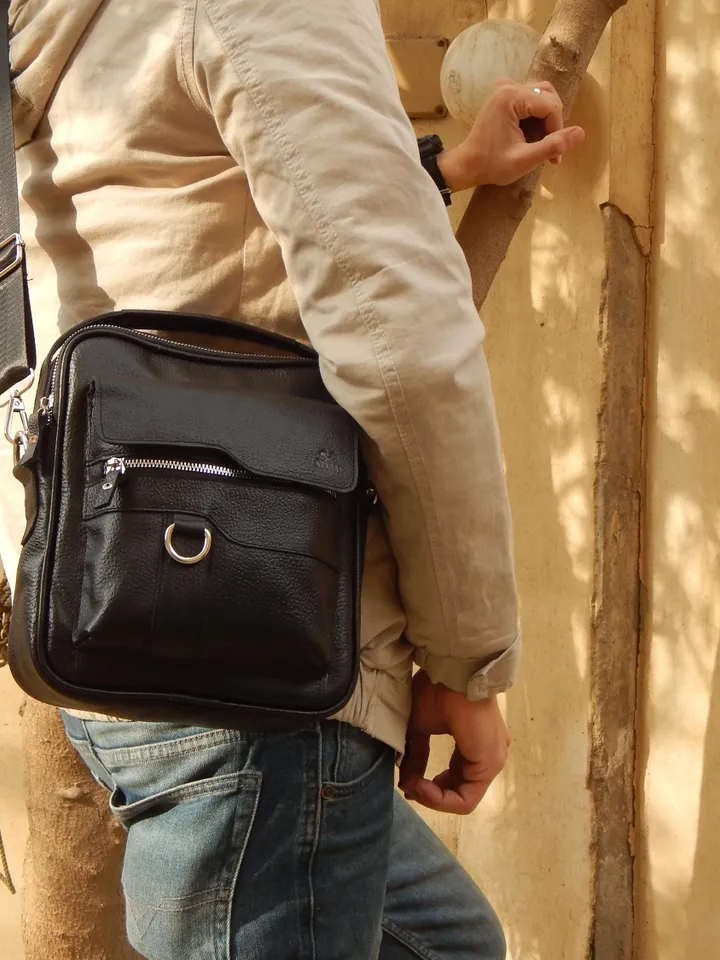Leather Shoulder Bag, Handmade Crossbody Bag, Everyday Durable Bag, Zippered shoulder bag, Mens purse with a flap, Unique Gift for Him