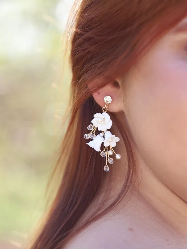 Boho Wedding Earrings, Porcelain Flowers Bridal Earrings, Floral Earrings, Statement Bride Jewelry, Chandelier Earrings, Swarovski Jewellery