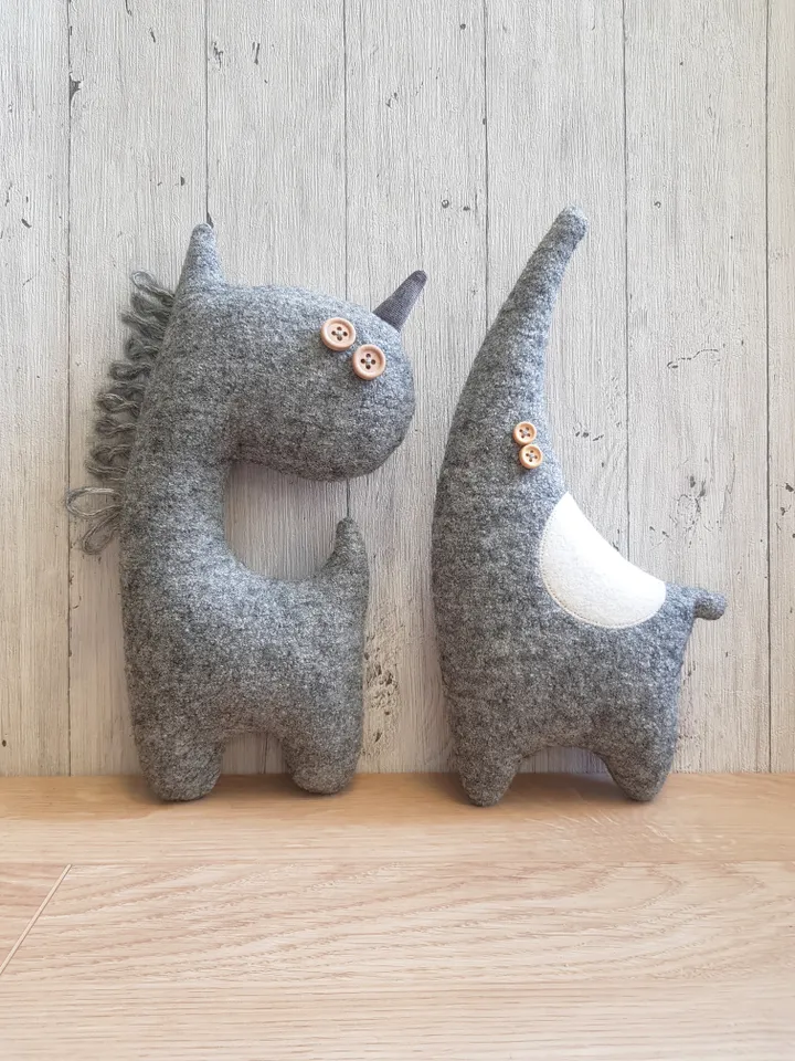 Gray elephant Sewing Pattern PDF, digital tutorial in english, stuffed animal diy