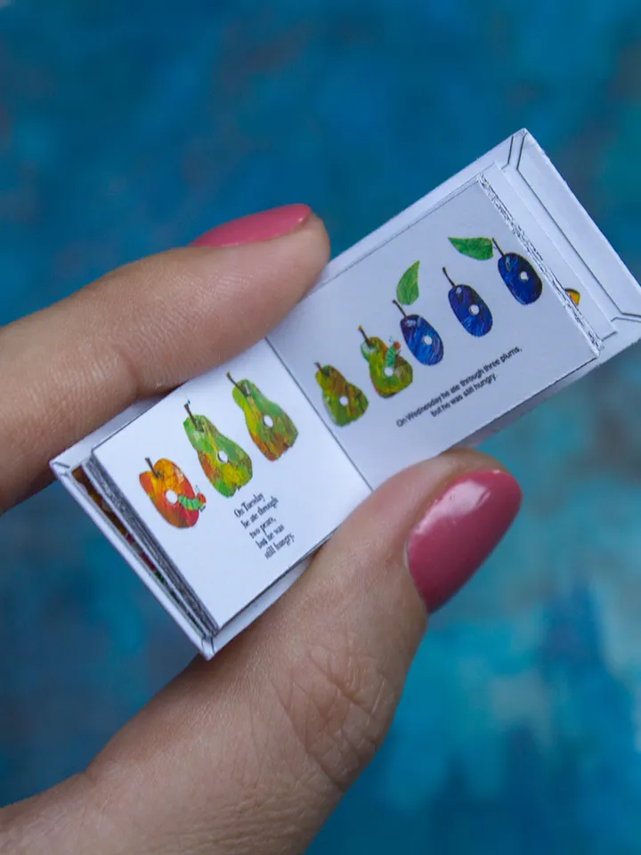 TEMPLATE Miniature book about a hungry caterpillar