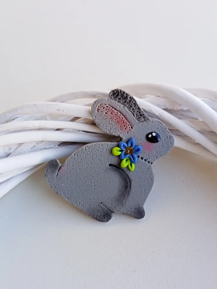 Bunny brooch/Little Bunny Brooch/Cute bunny birthday's gift/Children's brooch/Animal gift/Polymer clay bunny brooch/Brooch on the hat