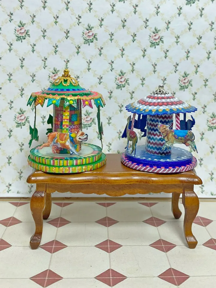 Puppet carousel. Miniature. Dollhouse miniature.1:12.