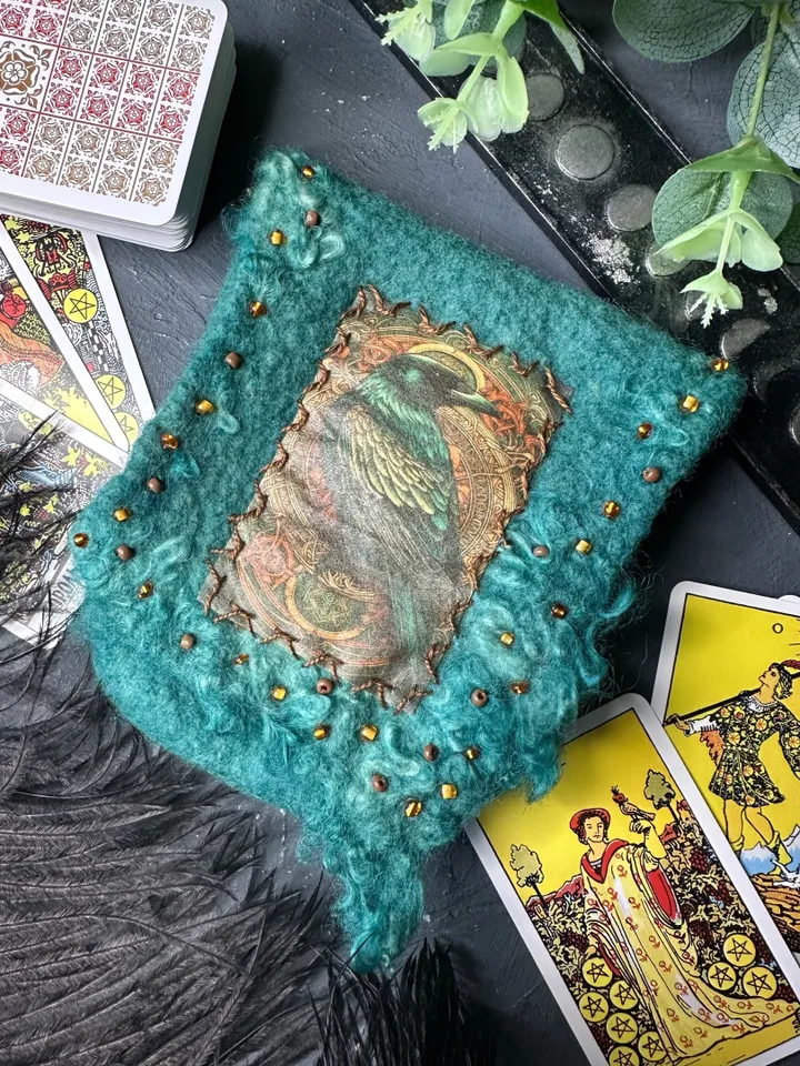 Tarot bag for mini decks Raven