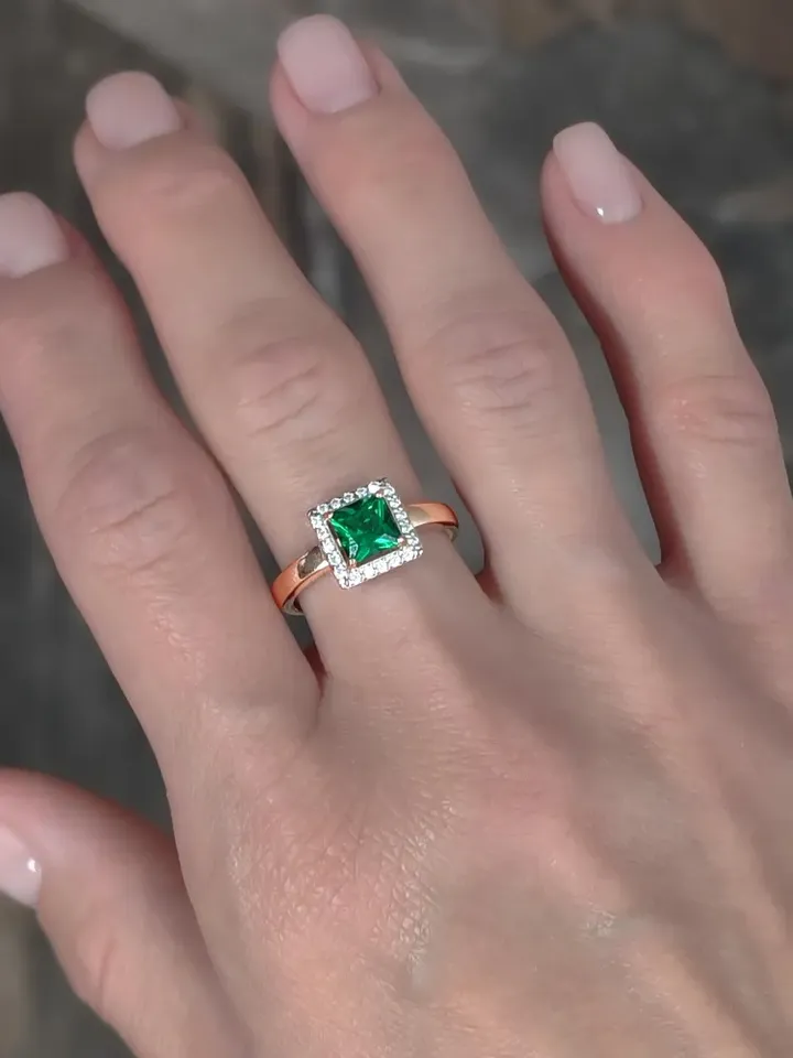 Ring silver 925, gold plated, with emerald and cubic zirconia