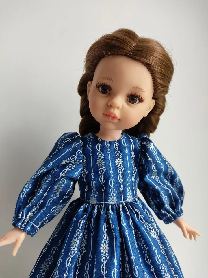 PDF sewing pattern for Paola Reina dolls.