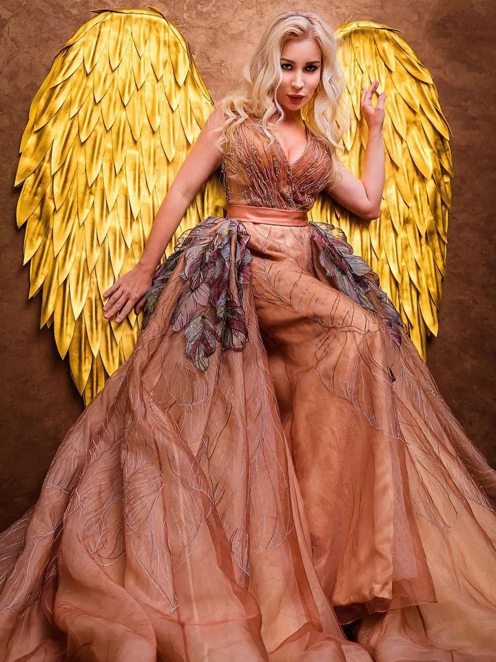 golden wings, angel wings, angel costume, golden angel, golden angel wings