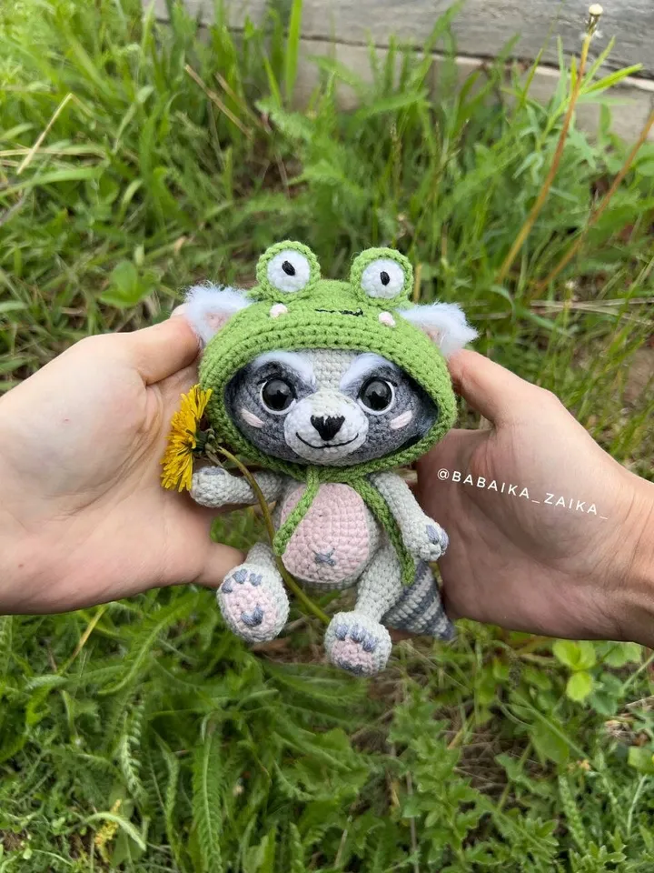 PDF Crochet Raccoon in a Frog Hat Pattern, Amigurumi Animal, Crochet Raccoon Pattern, Amigurumi Frog, Crochet Frog, Raccoon Doll Pattern