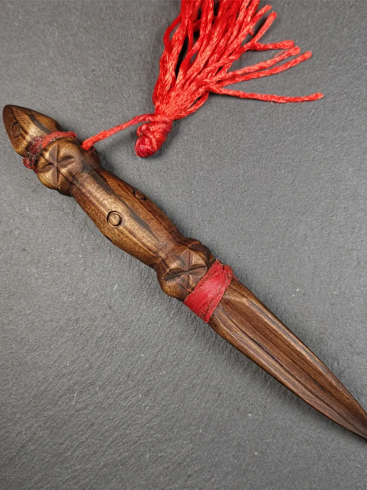 Gandhanra Old Tibetan Amulet,Unique Sandalwood Kila(Dorje Phurba), Dharma Ritual Implement from Gengqing Monastery,6.7"