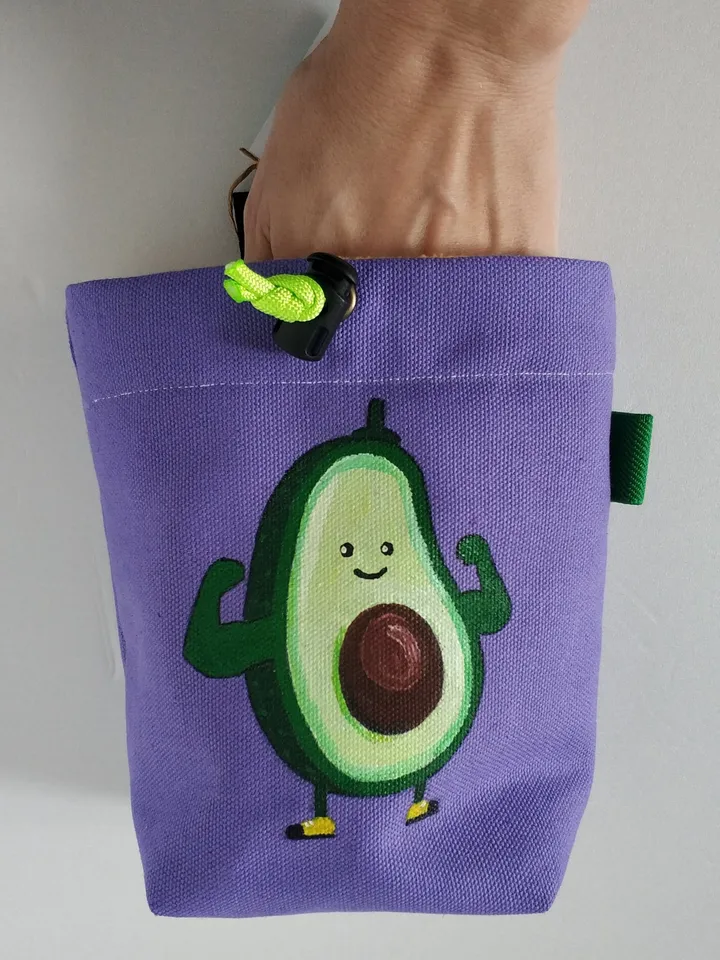 Avocado rock climbing chalk bag for climber