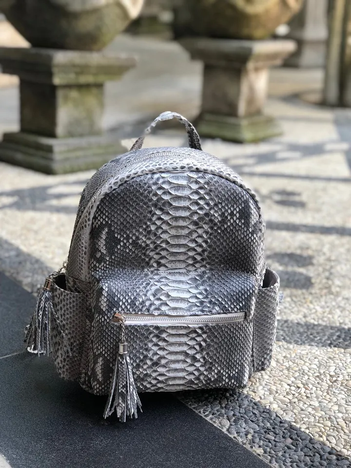 Genuine Python Skin Backpack Grey Woman Classy Elegant Backpack Leather, Woman Handmade Backpack Genuine Snakepint Pythonprint Natural Trend