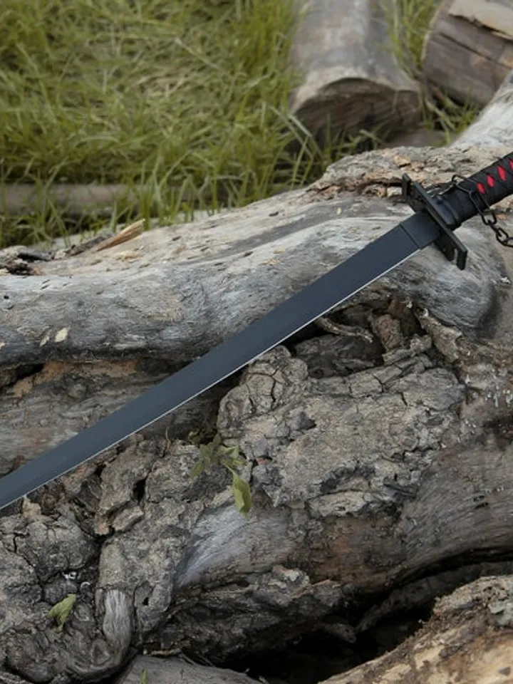 BladeMaster Handmade Ichigo Bankai Sword – Premium Craftsmanship and Functionality