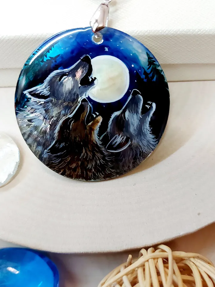 Pearl pendant necklace: Three Wolves howl at the moon Handmade jewelry Magic of painting art jewelry Art gift Fedoskino Collectible shell