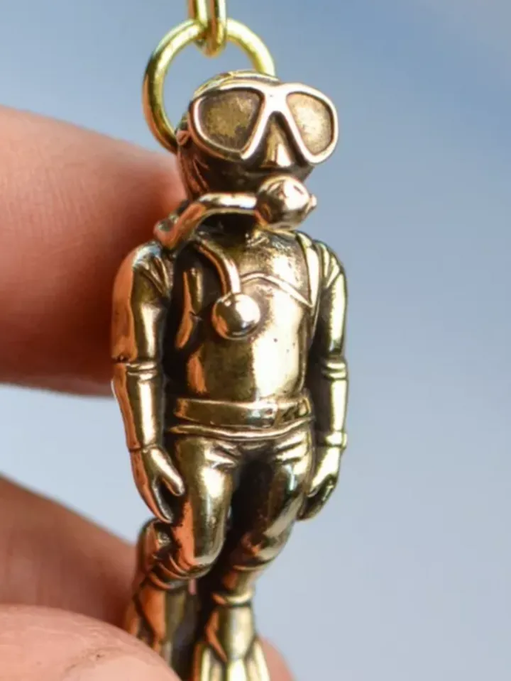 Gift for a diver. Keychain - scuba diver