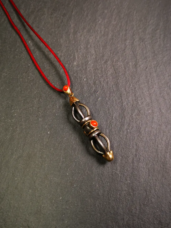 Gandhanra Tibetan Buddhist Amulet,Vajra Pendant, Made of Cold Iron,Inlaid with Agate