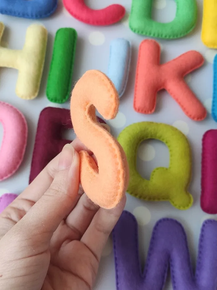 Felt Alphabet Letters with magnets inside, Soft English Alphabet for Kids, ABC English letters