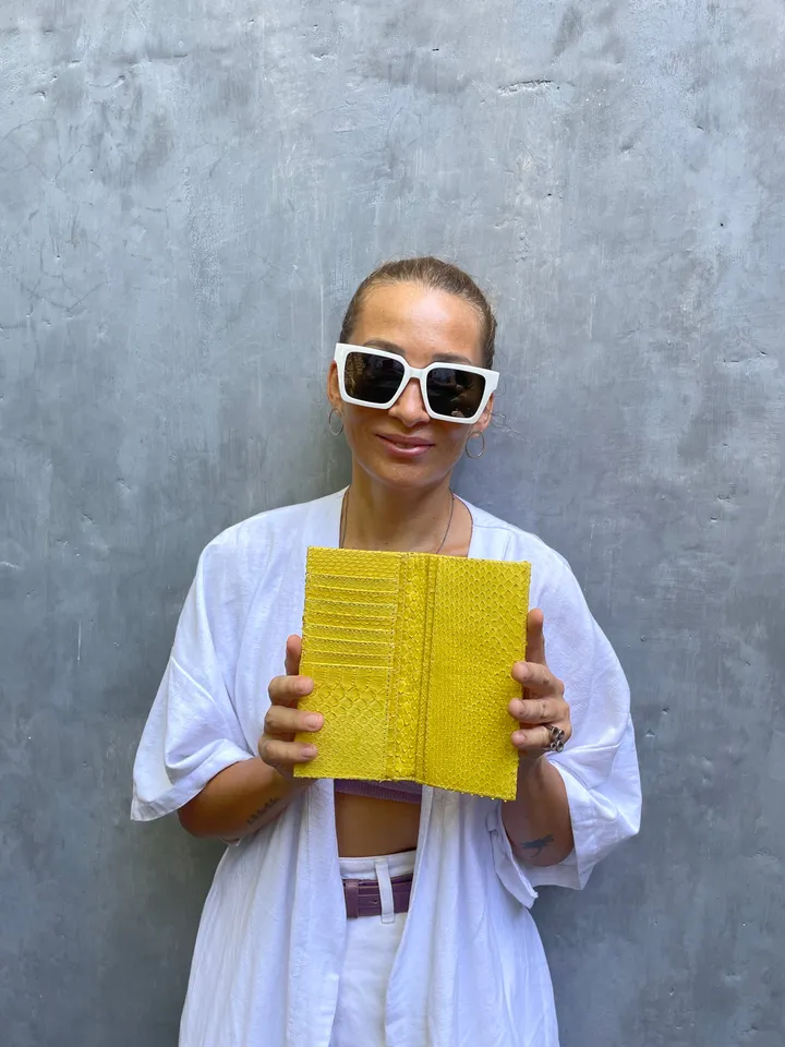 Genuine python skin flat unisex yellow wallet / small money reptile purse / exotic leather snakeprint / cardholder gift idea
