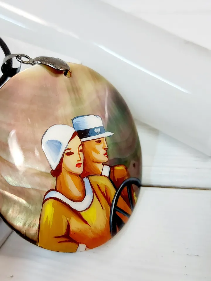 Russian Beautiful Pendant "Travelers" Mother-of-pearl hand-painted Russian jewelry miniature painting Gift for her Fedoskino Hand painted