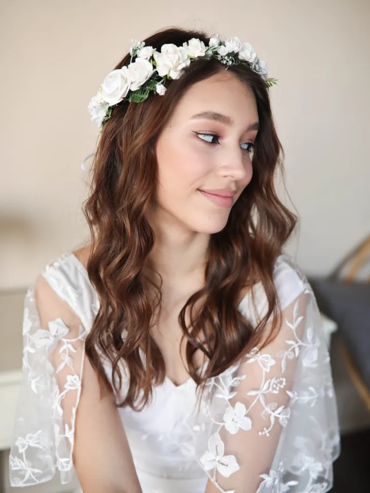 Wedding flower crown, White flower crown, Flower crown for bride, Flower crown, Bridal hair, Bridesmaids