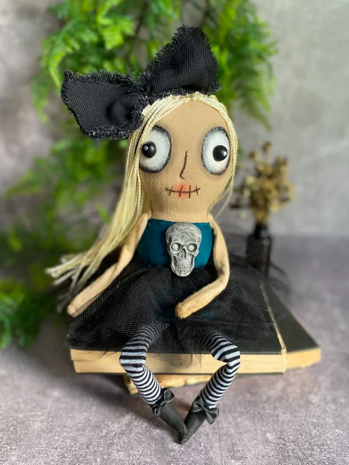 Creepy Cute doll . Rag doll . Goth gifts for her . Halloween home decor . Halloween gift ideas . Handmade doll .