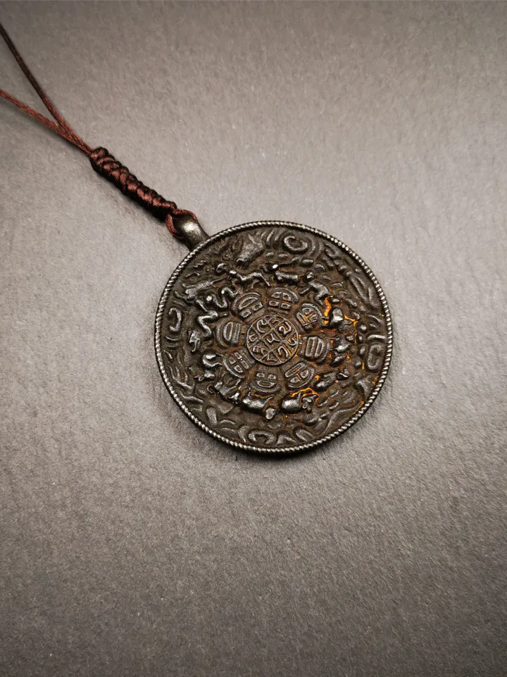 Gandhanra Vintage Tibetan Buddhist Amulet,Calendar Badge,Melong Mirror, SIPAHO Pendant(srid pa ho),Made of Thokcha,40 Years Old