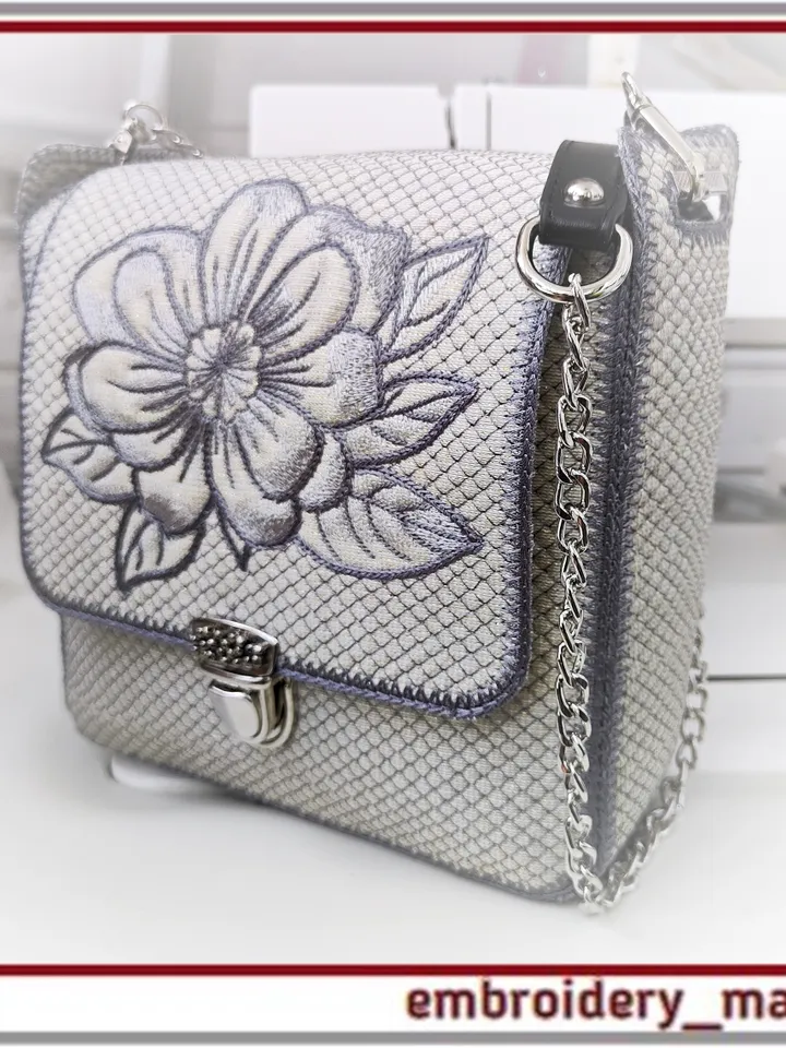 In the hoop Machine Embroidery Design Handbag Quilt Flower ITH by Embroidery Manavi 05