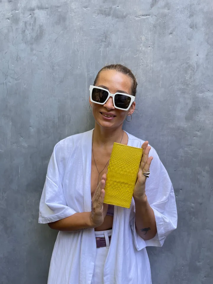Genuine python skin flat unisex yellow wallet / small money reptile purse / exotic leather snakeprint / cardholder gift idea