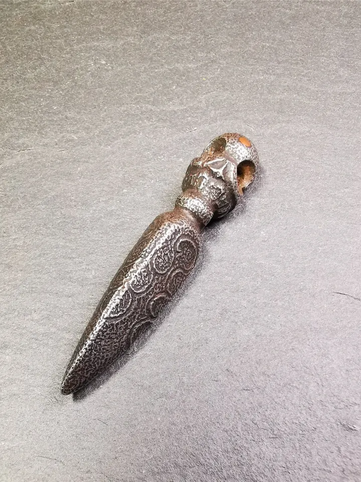 Gandhanra Handmade Skull Phurba Amulet,Kila - Dorje Phurba,Tibetan Budhist Ritual Implement Pendant,Made of Cold Iron,2.24"