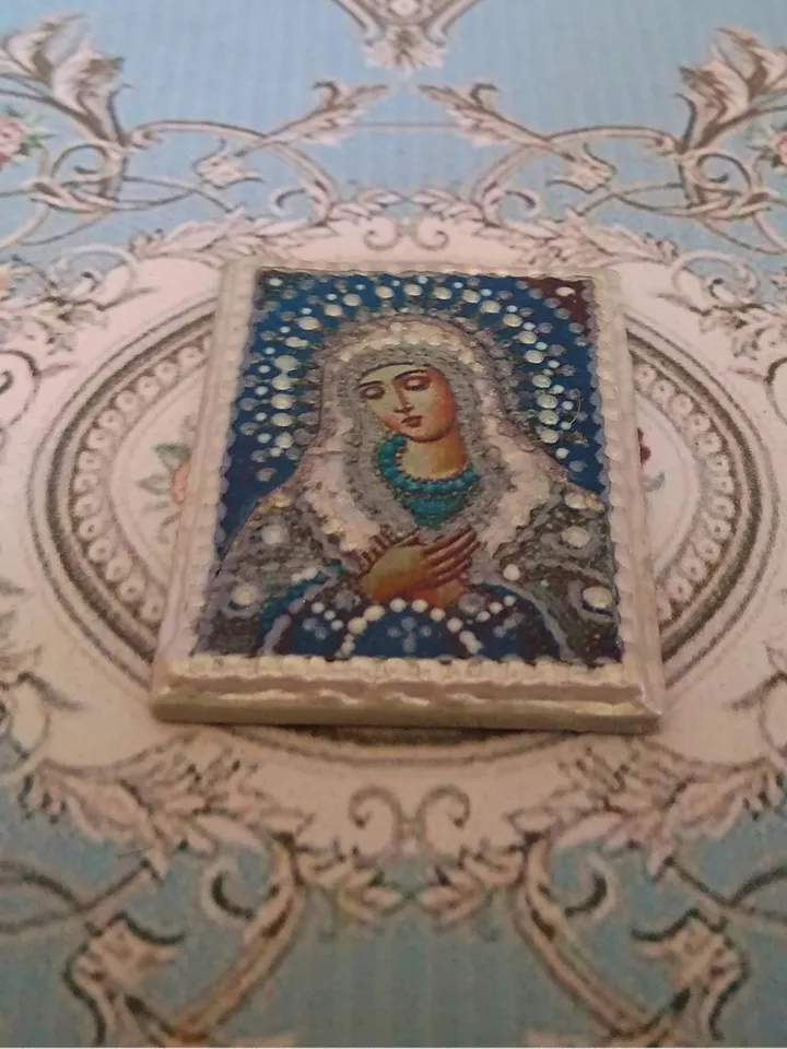 Miniature icon. Christmas.1:12 scale.Dollhouse miniature. Christmas. 1:12.Handmade.