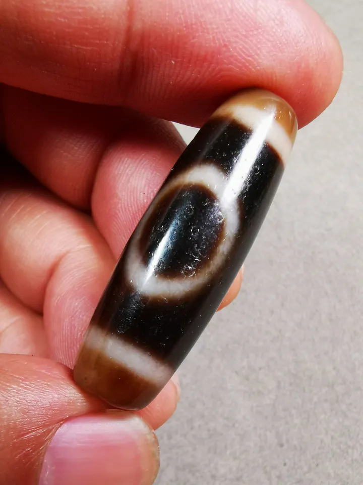 Gandhanra Tibetan Heaven & Earth Dzi Bead,Tibetan Chung,Protective Amulet,Small Size 38*12 mm