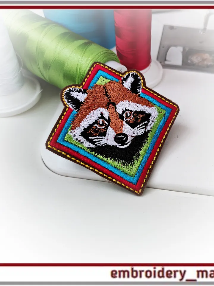 In The Hoop patch or pendant, or brooch with raccoon Machine embroidery design