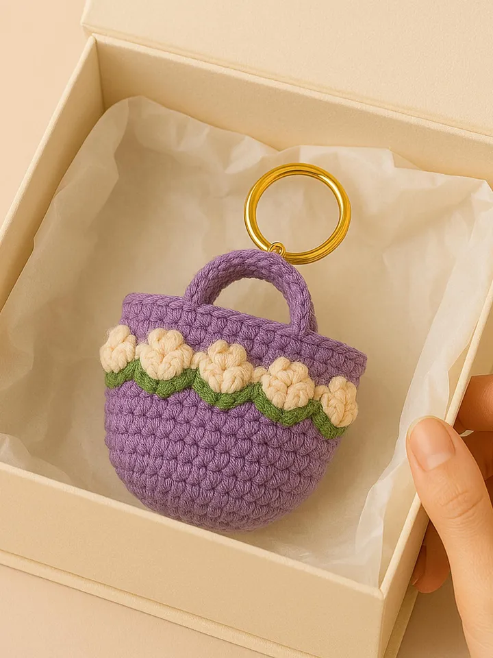 Floral Crochet Bag Keychain PDF Pattern – Mini Flower Purse Keyring Tutorial – Cute Handmade DIY Charm Digital Download