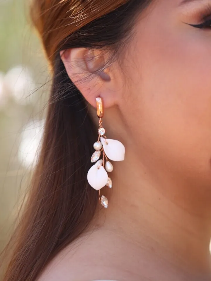 Boho Wedding Earrings, Delicate Porcelain Leaf Statement Wedding Earrings, Rose Gold Chandelier Bridal Earrings, Leaves Wedding Jewelry Set