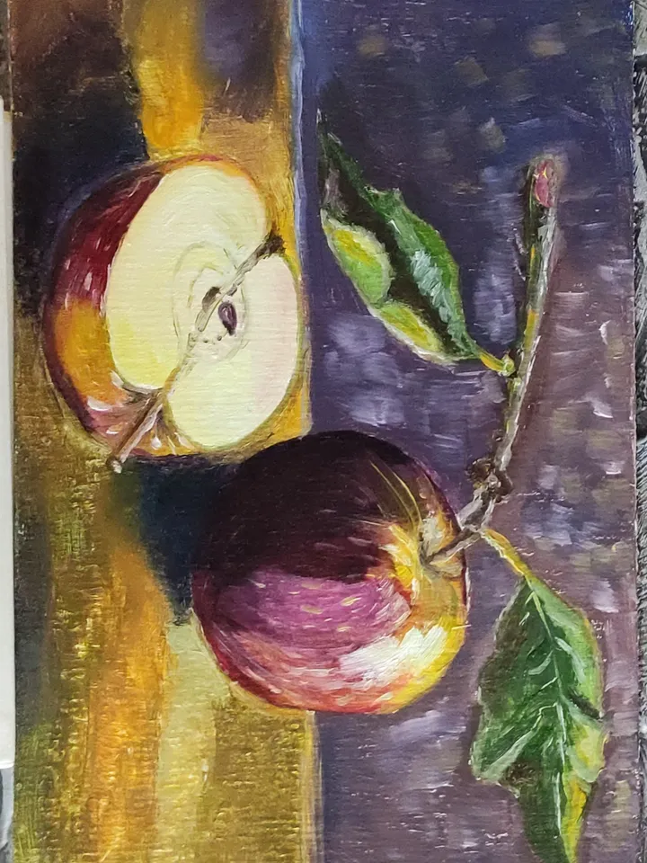 shiny red apples