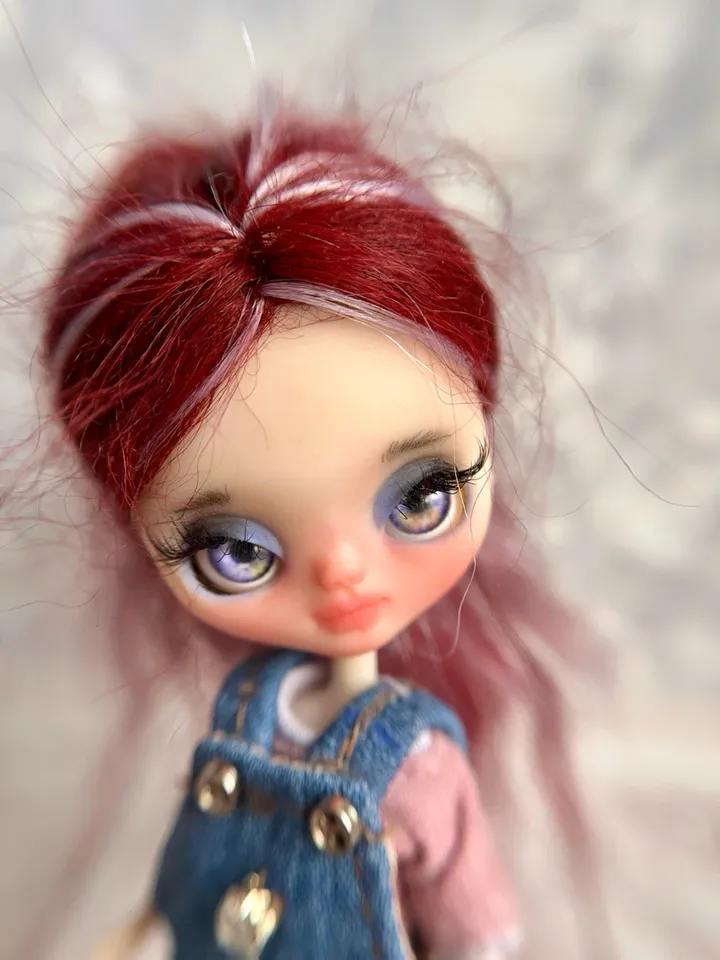 Petite Blythe doll with burgundy hair. Miniature doll with beautiful eyes.